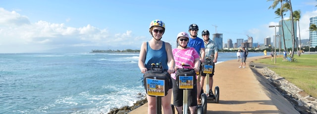 Honolulu: Magic Island & Ala Moana Park Segway Tour