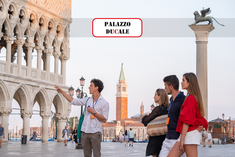 Venecia: tour guiado a pie por la ciudad con prisiones medievalesTour guiado a pie por la ciudad en inglés