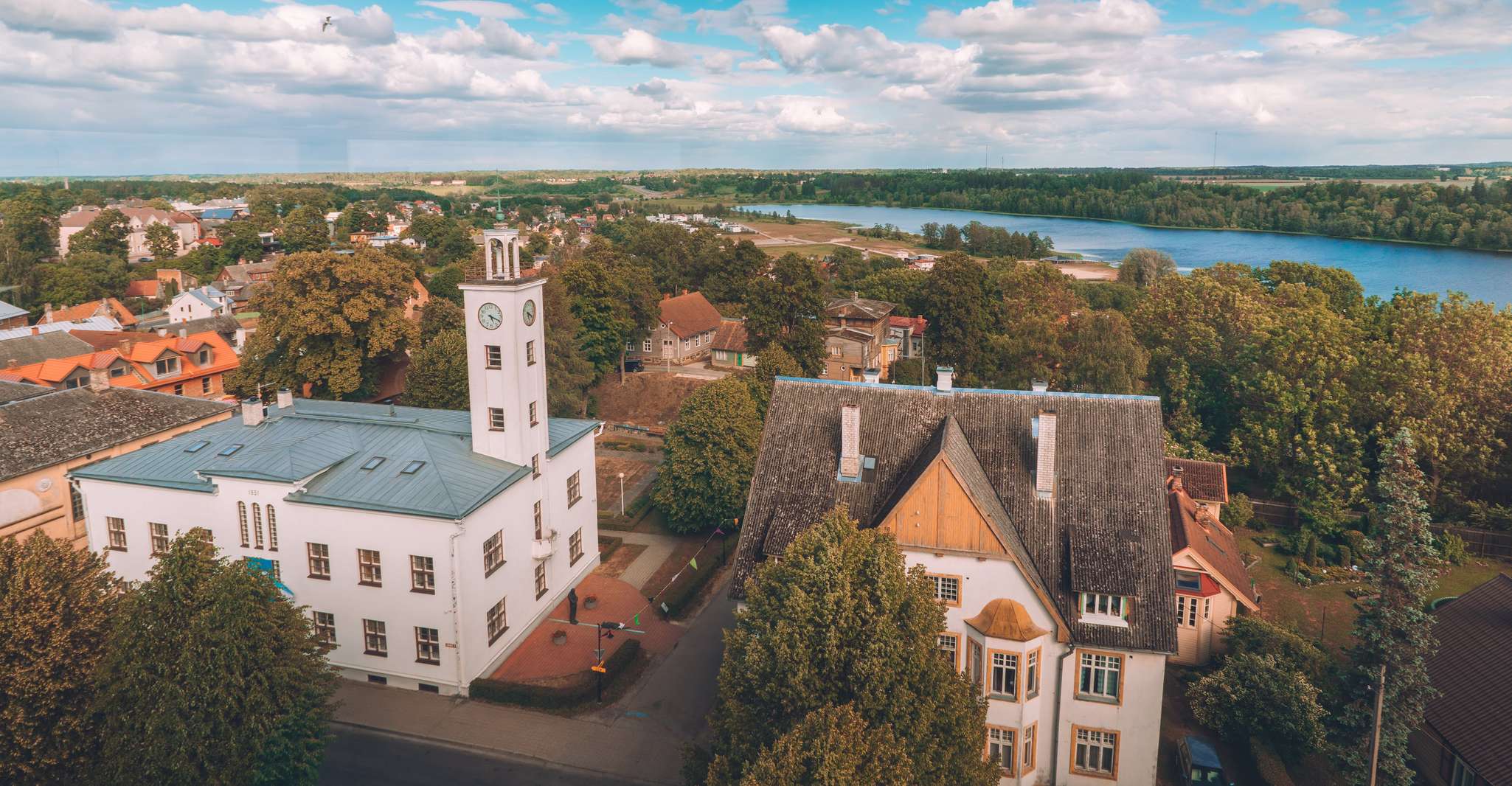Viljandi, City Highlights Tour a pie con guía local - Hizvo