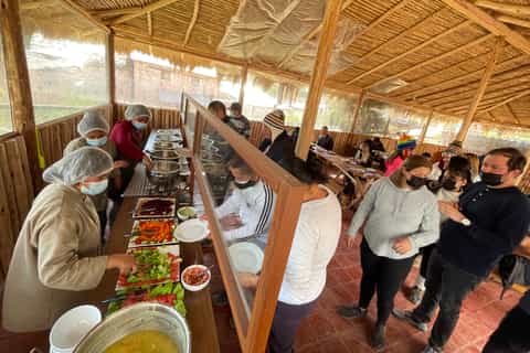 Cusco: Rainbow Mountain Tour with Meals