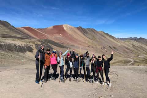 Cusco: Rainbow Mountain Tour with Meals