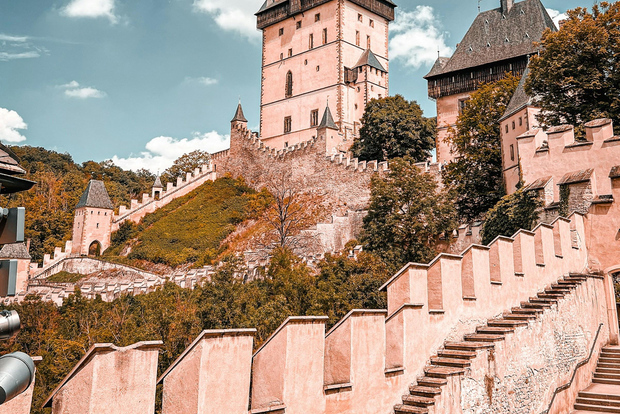 Excursion privée d'une journée aux châteaux de Karlštejn et Konopiště