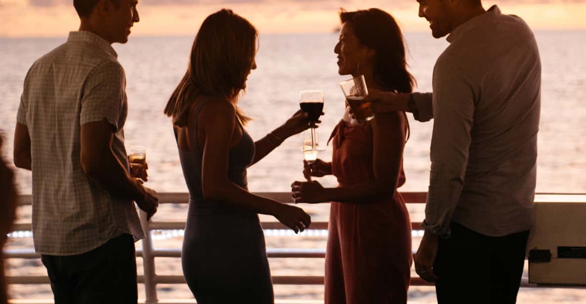 Oahu: Waikiki Sunset and Cocktail Cruise