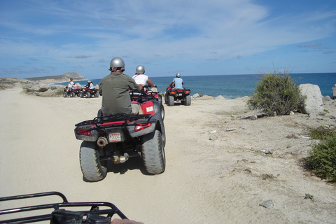 圣何塞卡波：东角 3 小时 ATV 之旅东角单人 ATV 车手