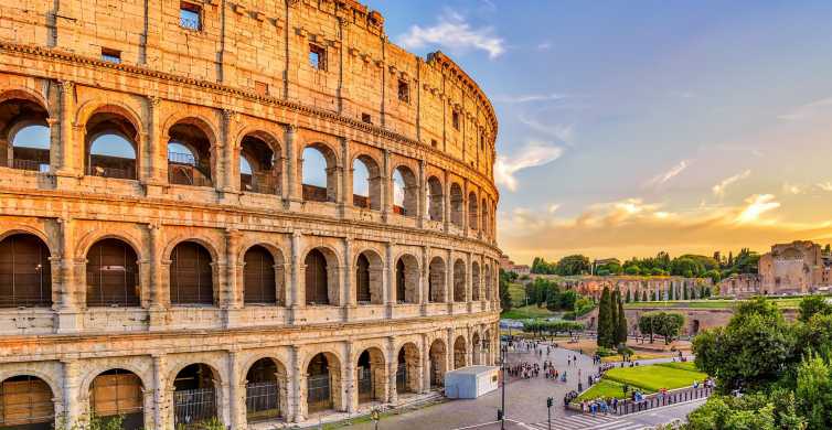 Róma: Colosseum, Forum Romanum és Palatinus domb megtekintése idegenvezetéssel.
