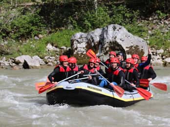 Baviera: Escursione di un giorno di rafting in acque bianche