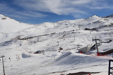 Desde Santiago: Entrada Estación Parque Farellones y Clases de EsquíDesde Santiago: Entrada Farellones Valle Nevado y Clases de Esquí