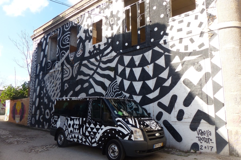 Visite privée d'art de rue dans la baie de LisbonneVisite privée
