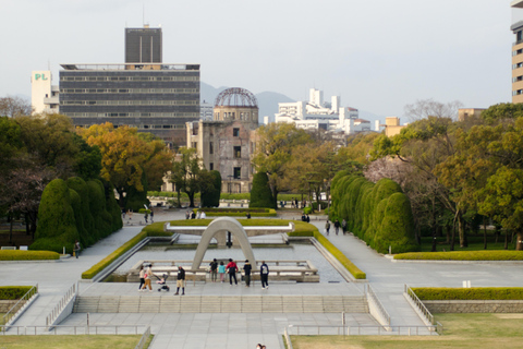 Hiroshima: La Ciudad de la Paz - Visita privada con guía localHiroshima: The City of Peace–Private Tour with a Local Guide