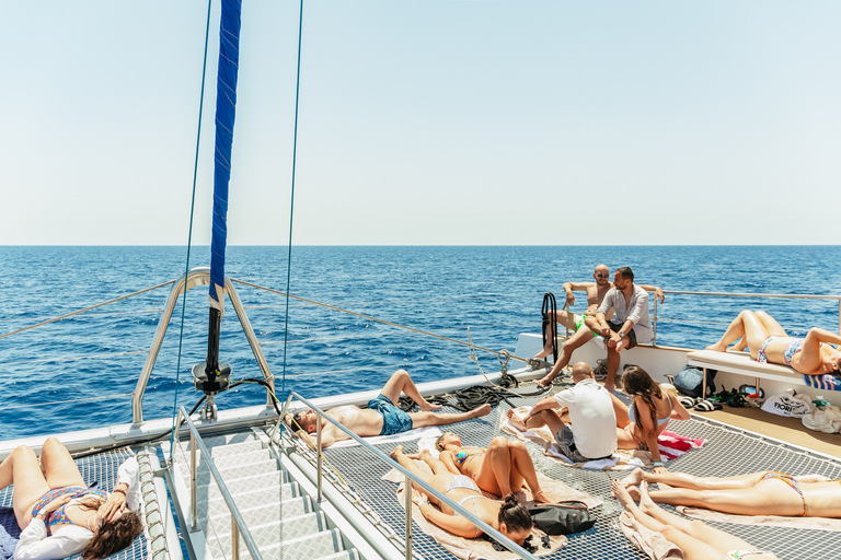 Malta: viaggio in catamarano alla Laguna Blu, spiagge e baieGita in catamarano Sea Breeze - 5/6 ore