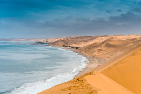 Walvis Bay: Sandwich Harbour Sunset Photography Tour