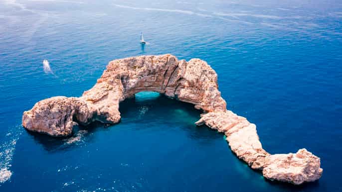 Ibiza: Cala Salada & Ses Margalides Cruise with Snorkeling