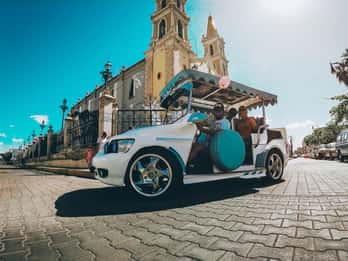 Mazatlan: City Tour in a Traditional "Pulmonia" Open-Air Car