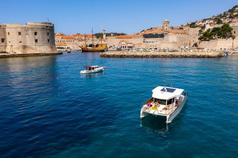 Dubrovnik: grotta blu di mezza giornata e crociera in catamarano con bevande