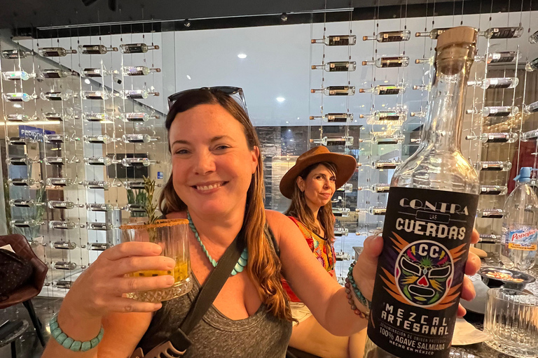 Mexico City: Mezcal & All you can eat tacos tour in Polanco!