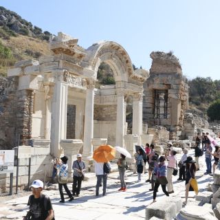 From Istanbul: Ephesus & Şirince Day Trip w/ Wine Tasting