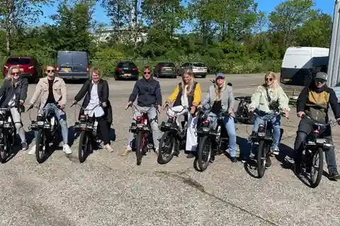 Texel: Solex Moped Rental