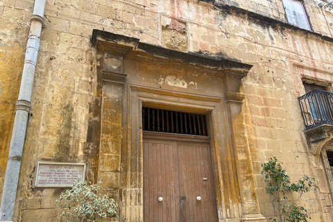 Malta: Tour a piedi delle tre città, incluso il Palazzo degli InquisitoriMalta: Tour a piedi delle tre città, compreso il Palazzo degli Inquisitori