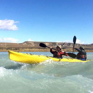 From El Calafate: La Leona River Kayaking and Trekking Tour