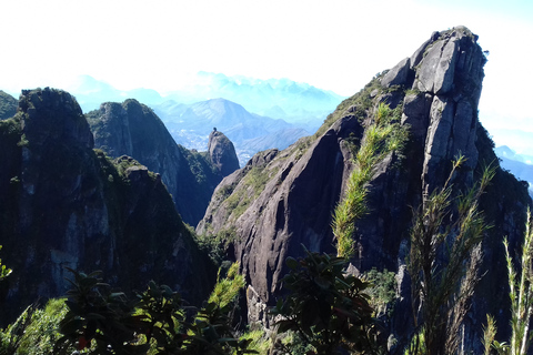 Trekking na Pedra do Sino - dia inteiroDo Rio de Janeiro: Caminhada de dia inteiro até a Pedra do Sino