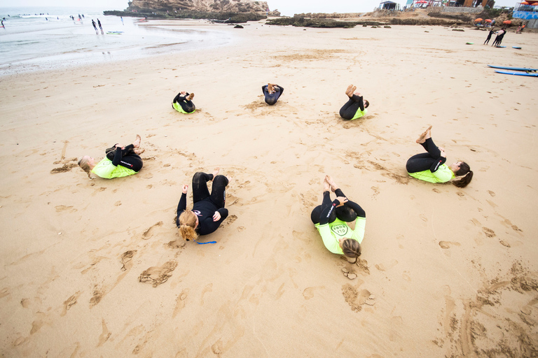 Taghazout : cours de surf pour débutants avec session et déjeuner gratuits