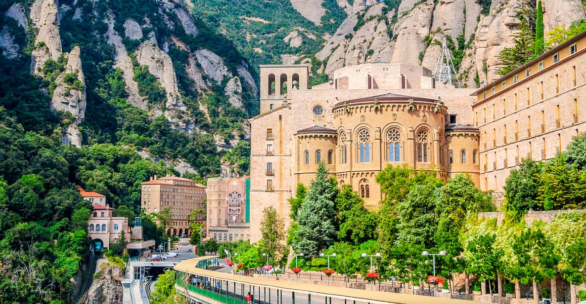 Barcelona: Montserrat Tour w/ Optional Wine Tasting & Lunch