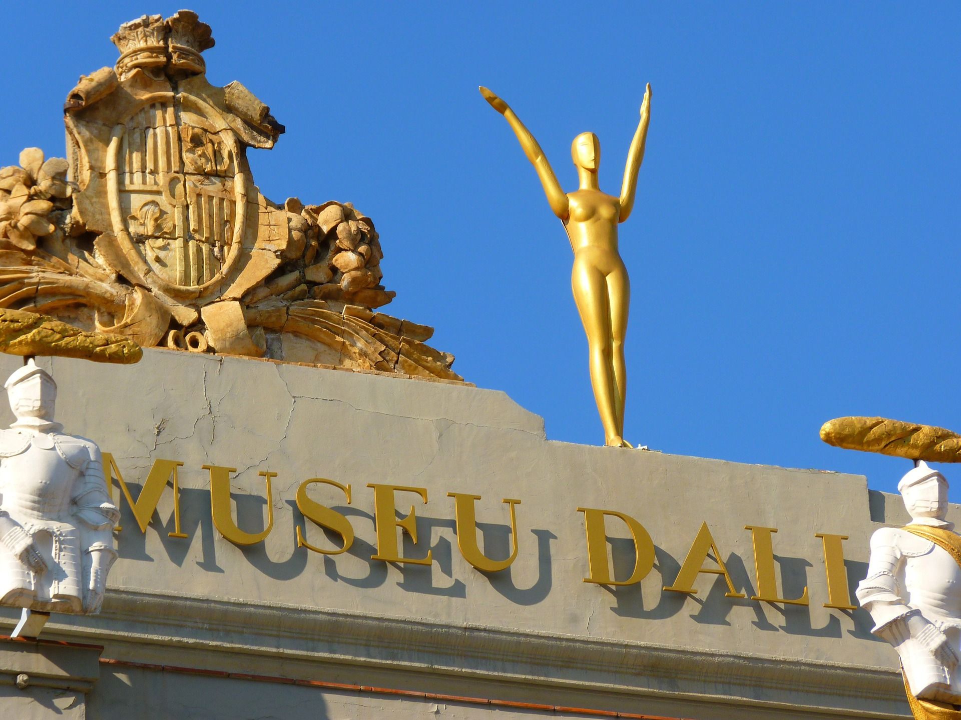 Zweisprachige Führung durch das Theater-Museum Dalí