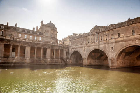 Från London: Windsor, Stonehenge, Bath &amp; Oxford 2-dagars turB&amp;B Tvåbäddsrum med eget badrum och två enkelsängar