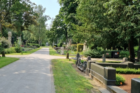 Cologne: Melaten Cemetery Celebrities and Curiosities