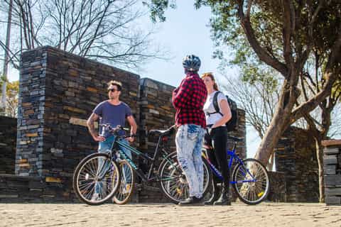 Johannesburg: Guided Bicycle Tour of Soweto with Lunch