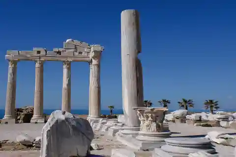 Alanya: Guided Walking Tour