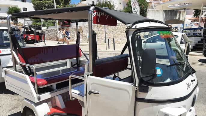 Albufeira: Guided Tour by Tuk-Tuk