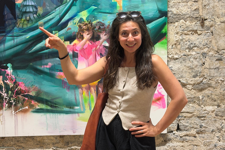 Old Montreal Art & Gallery Walk with Artist