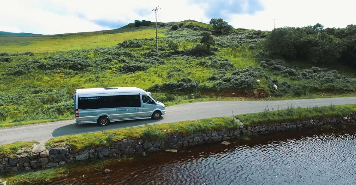 Afbeelding 2 van Edinburgh: Glenfinnan Viaduct, Glencoe en Loch Shiel Tour