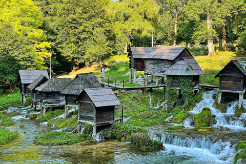 Excursion d'une journée au départ de Sarajevo : excursion d'une journée à Jajce et TravnikDe Sarajevo: Full-Day médiévale Bosnie Visite