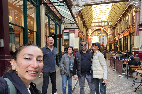 لندن: جولة في أقدم جزء من المدينة.اكتشف أقدم جزء من لندن