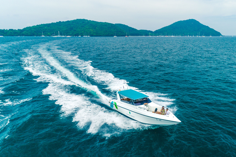 Phuket: Excursión de un día a Banana Beach Koh Hey en lancha rápidaPhuket: Excursión de un día Banana Beach Koh Hey En Lancha Rápida