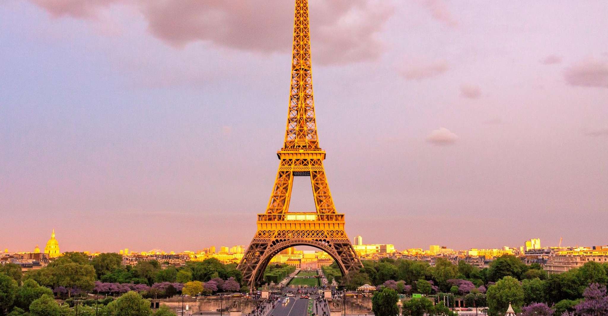 Paris: Eiffel Tower 2nd Floor Access or Summit Access