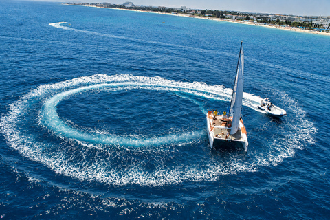 Djerba: Catamaran with Dolphin Watching and Swimming Break