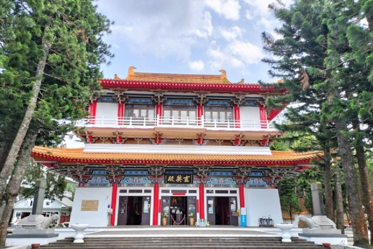 From Taipei: Sun Moon Lake, Temples and Tea Factory Day Trip