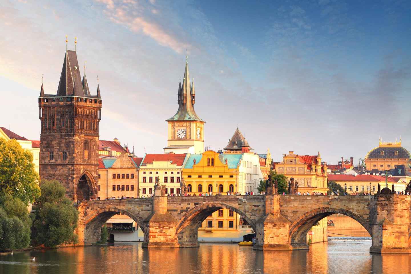 Prague: New Town and Vysehrad Private Tour - Prague: Old Town and Charles Bridge Tour with Meeting Point