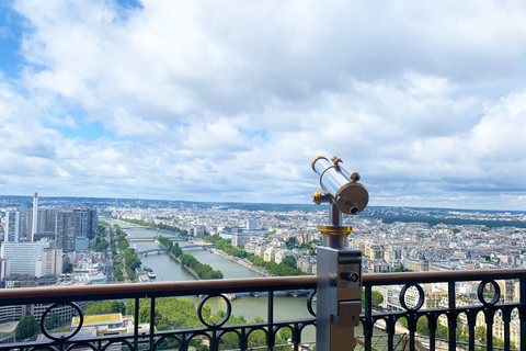 París: Ascensor de la Torre Eiffel, segundo nivel y acceso a la cima