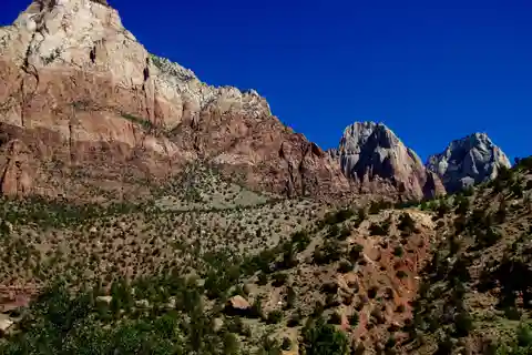 From Las Vegas: Private Transfer to Zion National Park