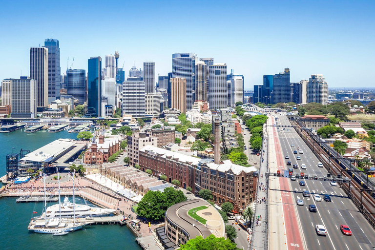 Best of Sydney: Private Walking Tour with a Local Private City Tour - 6Hr