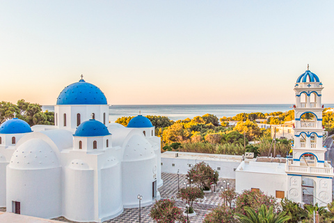 Santorini: Gita di un giorno con i luoghi più belli, degustazione di vini e tramonto a OiaTour di gruppo in inglese