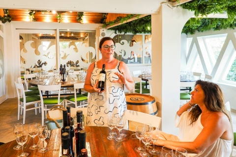 Santorin: Highlights, Weinprobe & Sonnenuntergang in OiaGruppentour auf Englisch