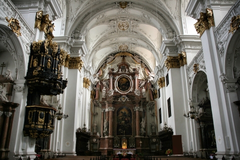Visite guidée de la vieille ville de Linz avec Pöstlingbergbahn3 heures: visite de la vieille ville et de la nouvelle cathédrale
