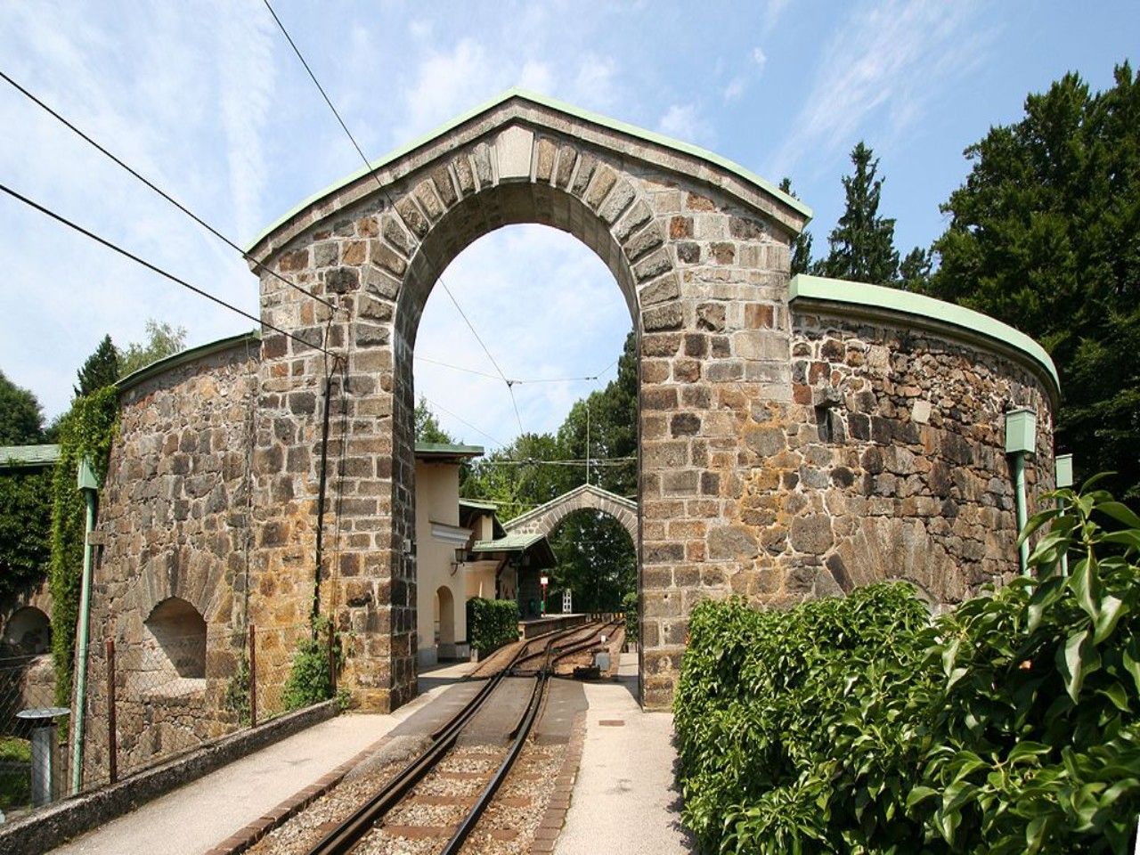 Linz: Pöstlingberg und Altstadt Private Tour