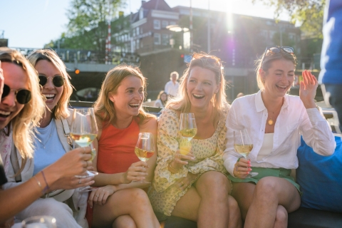 Amsterdam: Covered Booze Cruise with Unlimited Drinks Covered Booze Cruise with Unlimited Drinks