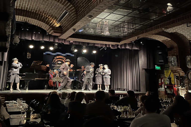 Buenos Aires: La Ventana Tango Show Tango Show and Dinner with Transfer